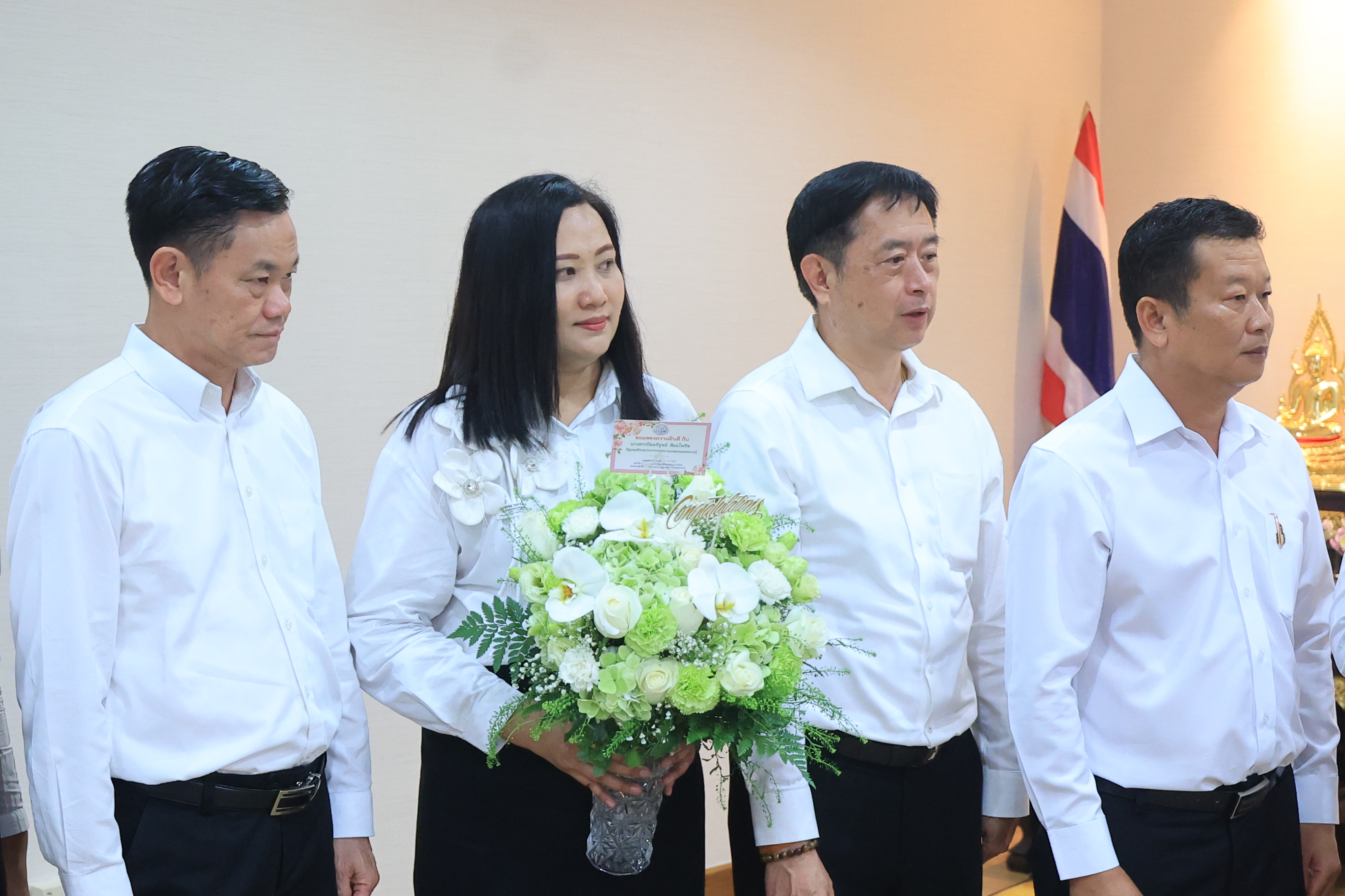 title - คณะผู้บริหาร ส.ป.ก. ร่วมแสดงความยินดีในโอกาสเข้ารับตำแหน่งของรัฐมนตรีว่าการกระทรวงเกษตรและสหกรณ์ และรัฐมนตรีช่วยว่าการกระทรวงเกษตรและสหกรณ์ 